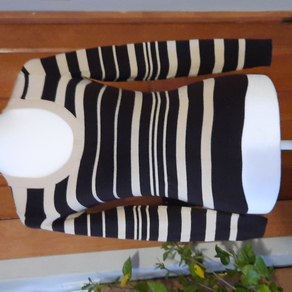 ●Cute Sweater Size XS